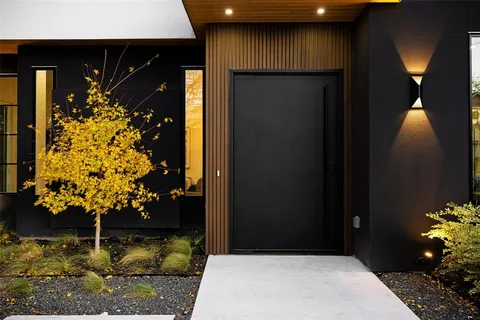 $1,050,000 | 10316 Bel Aire Drive, Dallas, TX 75218