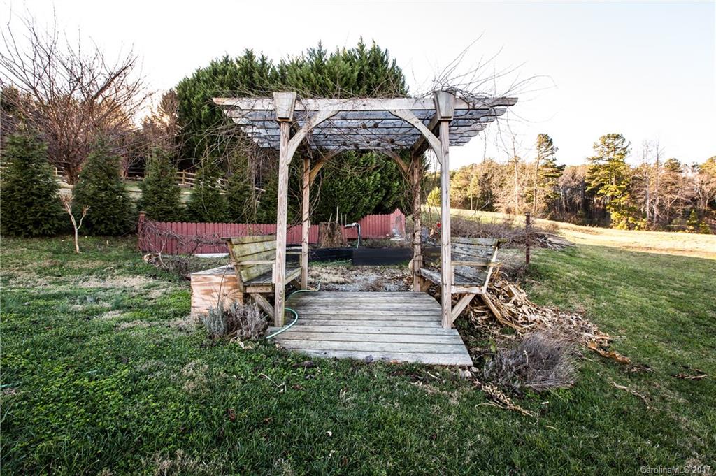 2325 Perry Road Denver, NC 28037 - Photo 11 of 24