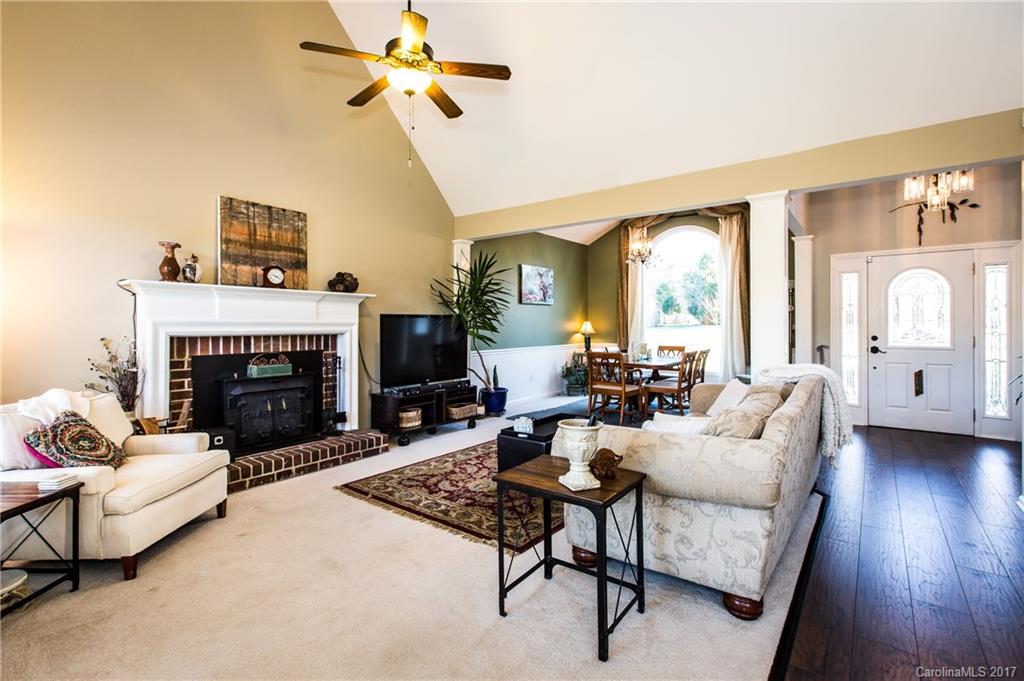 2325 Perry Road Denver, NC 28037 - Photo 4 of 24