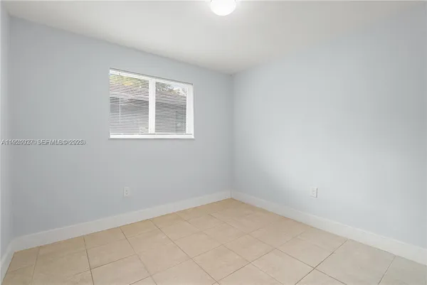 $1,900 | 7722 Northeast 3rd Court, Unit 2, Miami, FL 33138