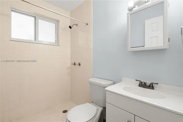 $1,900 | 7722 Northeast 3rd Court, Unit 2, Miami, FL 33138