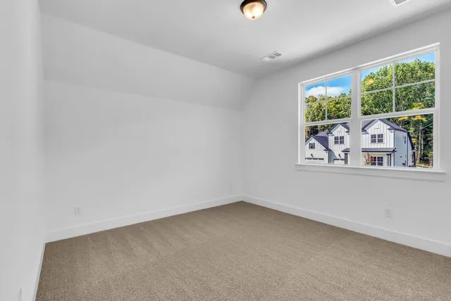 $834,900 | 7266 Fairlawn Drive, Fairview, TN 37062