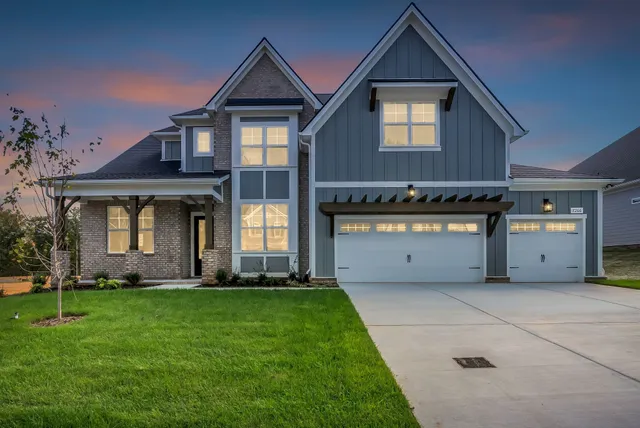 $834,900 | 7266 Fairlawn Drive, Fairview, TN 37062