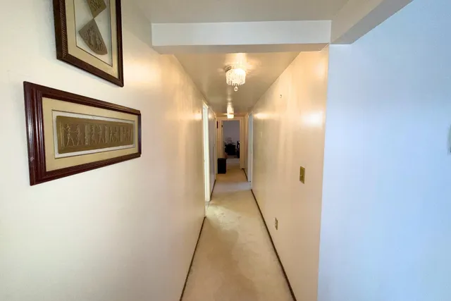 $250,000 | 7361 Radcliff Drive, West Bloomfield, MI 48322