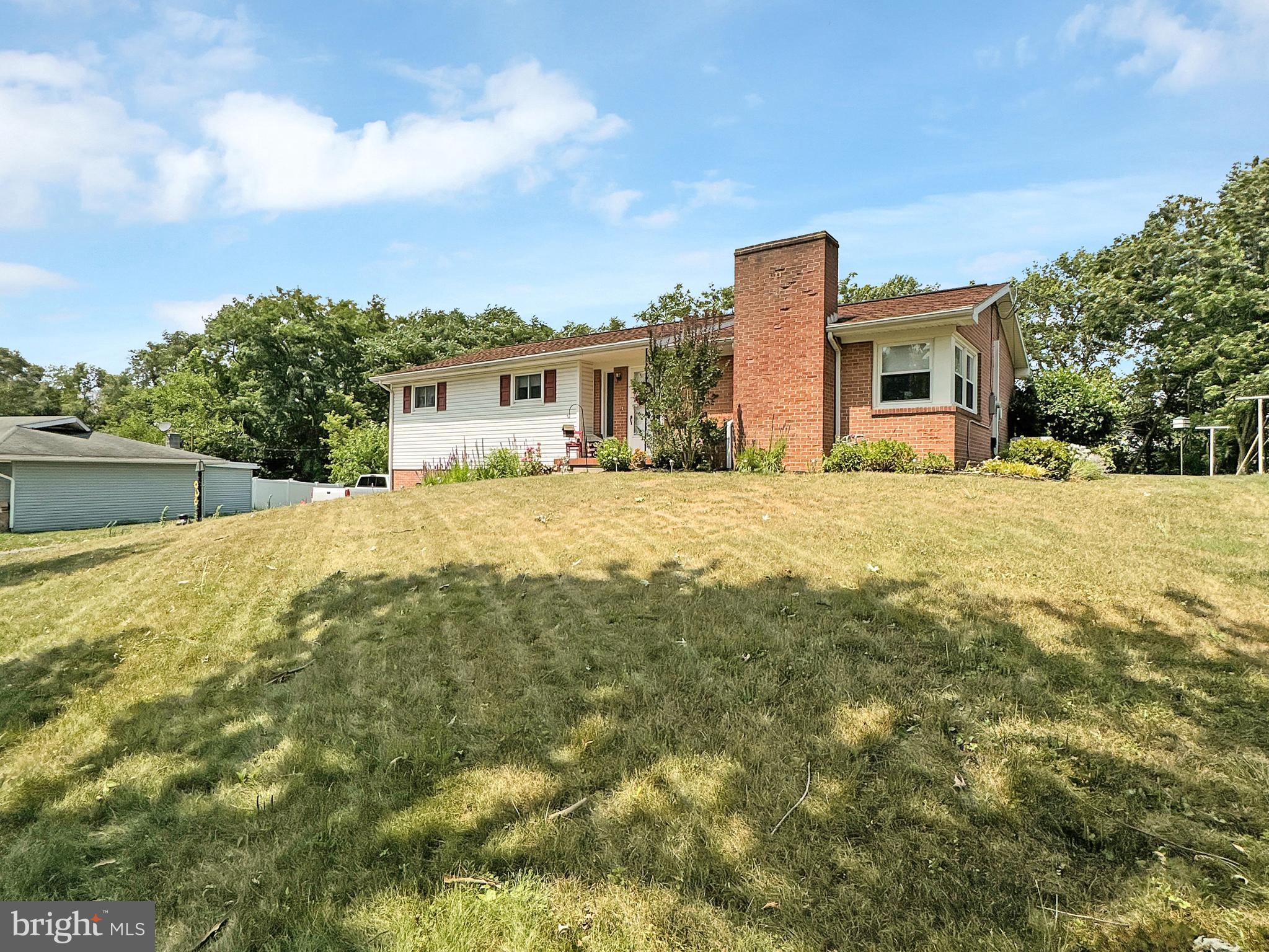 2279 Springfield Drive Chambersburg, PA 17202 - Photo 15 of 44