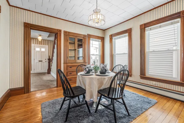 $399,000 | 372 Orange Street, Manchester, NH 03104