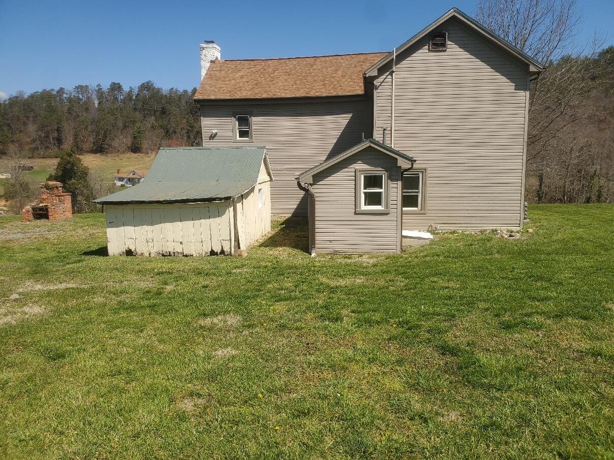 478 Dagger Spring Road Eagle Rock, VA 24085 - Photo 5 of 32 20230329_121140