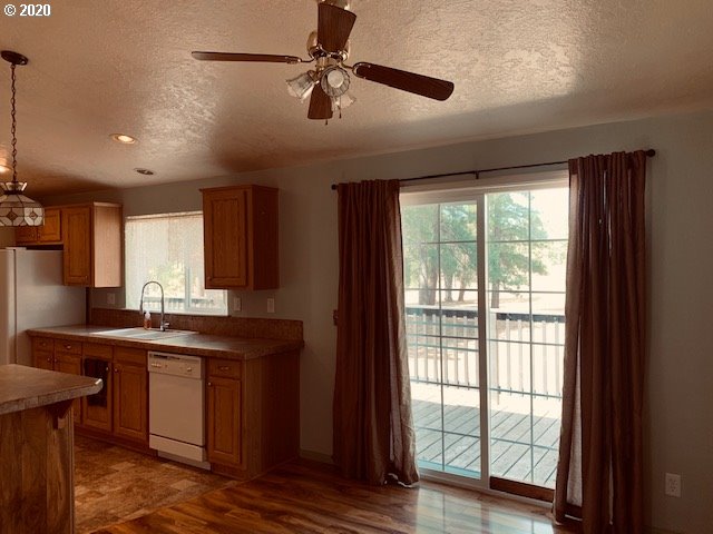 290 Box Canyon Road Goldendale, WA 98620 - Photo 5 of 32 Gallery Image 5