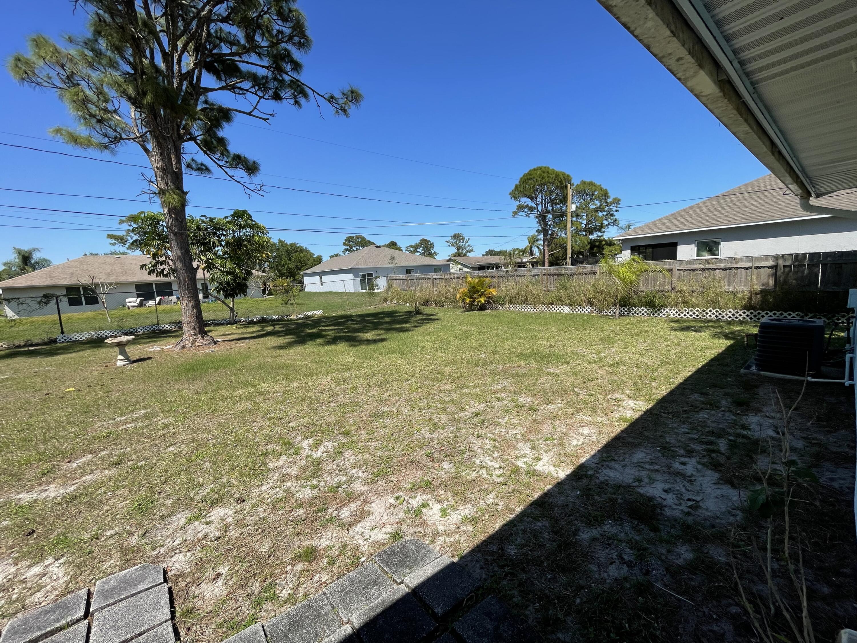 977 Southwest Longfellow Road Port St. Lucie, FL 34953 - Photo 27 of 29 IMG_6862