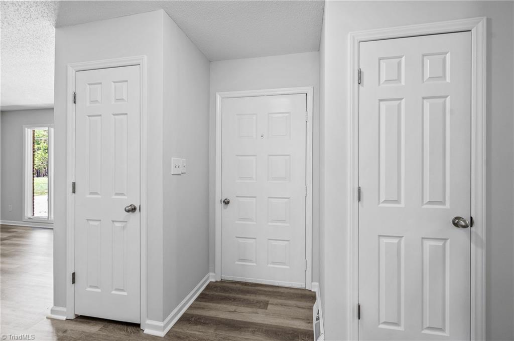 1729 Horneytown Road High Point, NC 27265 - Photo 13 of 31 Gallery Image 13