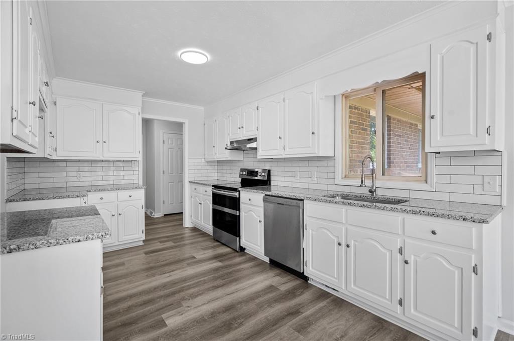 1729 Horneytown Road High Point, NC 27265 - Photo 16 of 31 Gallery Image 16
