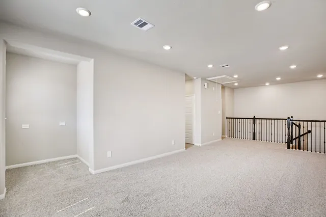 $341,920 | 625 Topwater Trail, Kemah, TX 77565