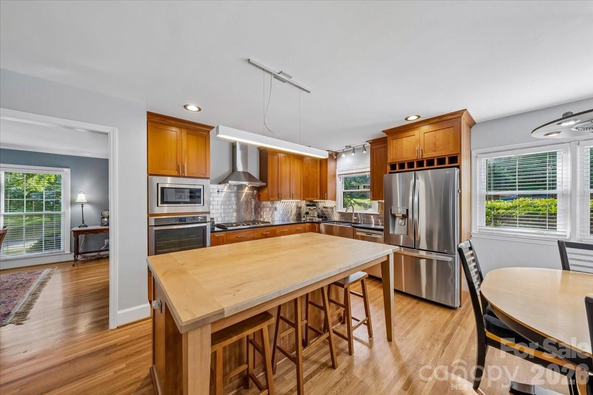 409 Whitestone Road Charlotte, NC 28270 - Photo 9 of 47
