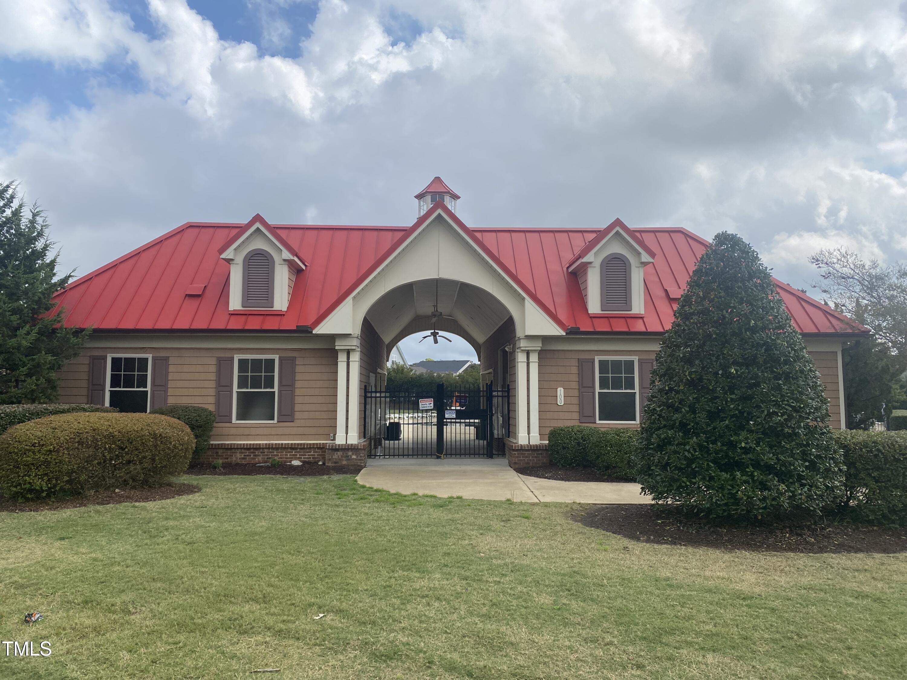 43 Dando Street Garner, NC 27529 - Photo 29 of 31 cleveland Springs pool