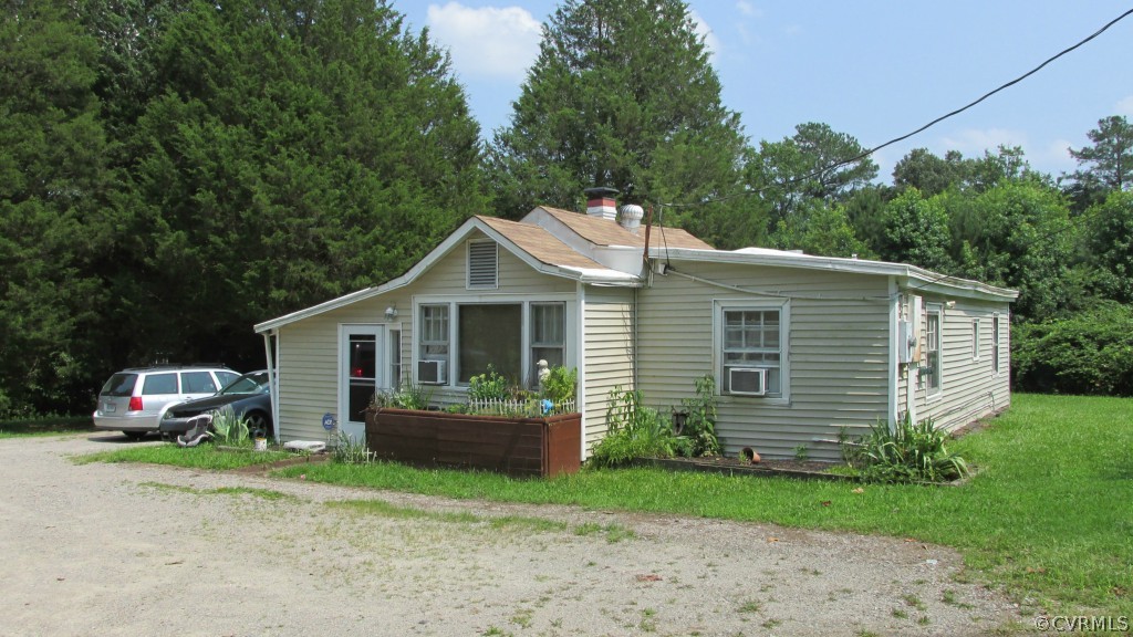 23827 Cox Road Petersburg, VA 23803 - Photo 3 of 9 Gallery Image 3