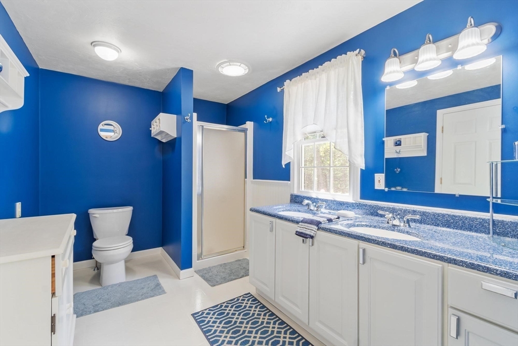 103 Warren Road Townsend, MA 01469 - Photo 16 of 28