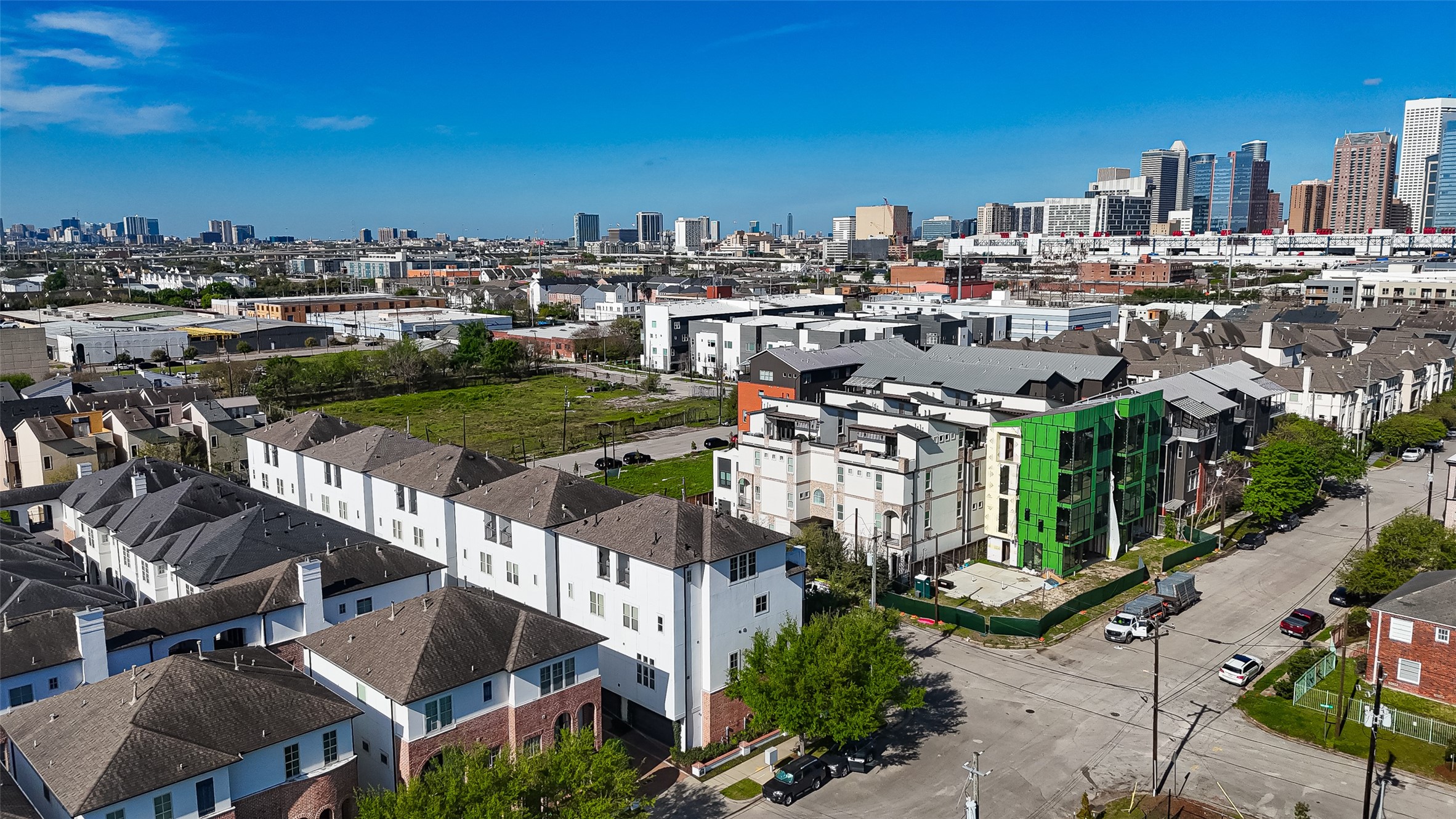 705 Delano Street Houston, TX 77003 - Photo 44 of 47 a view of a city