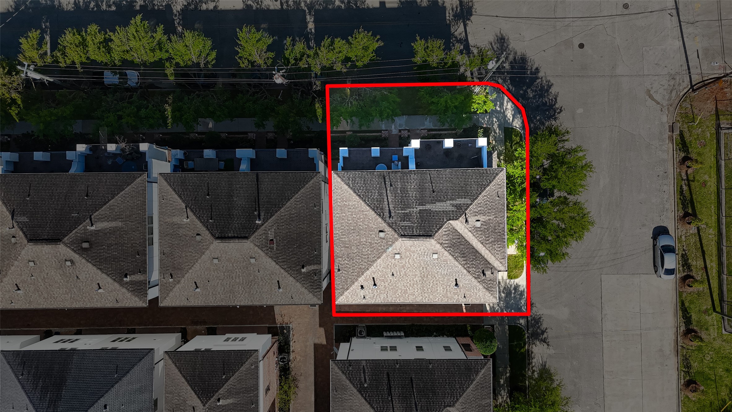 705 Delano Street Houston, TX 77003 - Photo 47 of 47 an outdoor space with seating