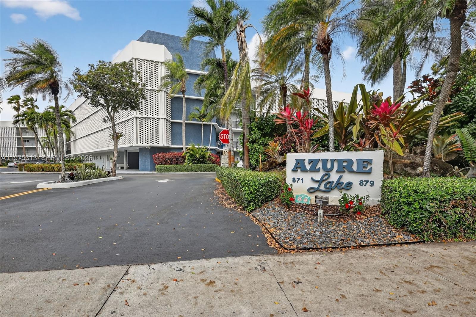 877 Northeast 195th Street, Unit 422 Miami, FL 33179 - Photo 24 of 24