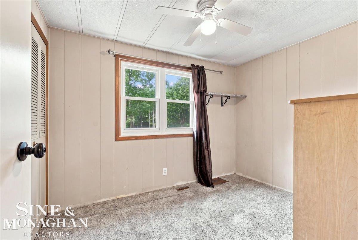 7665 Metcalf Road Avoca, MI 48006 - Photo 23 of 39