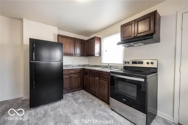 $1,200 | 264 North Holmes Avenue, Indianapolis, IN 46222