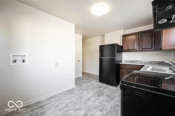 $1,200 | 264 North Holmes Avenue, Indianapolis, IN 46222