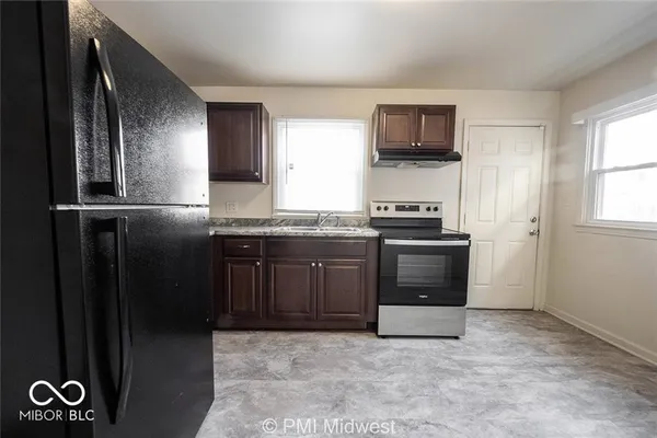 $1,200 | 264 North Holmes Avenue, Indianapolis, IN 46222