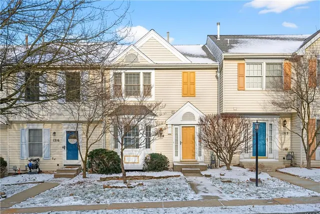 $279,900 | 1214 Meadowbrook Drive, Canonsburg, PA 15317