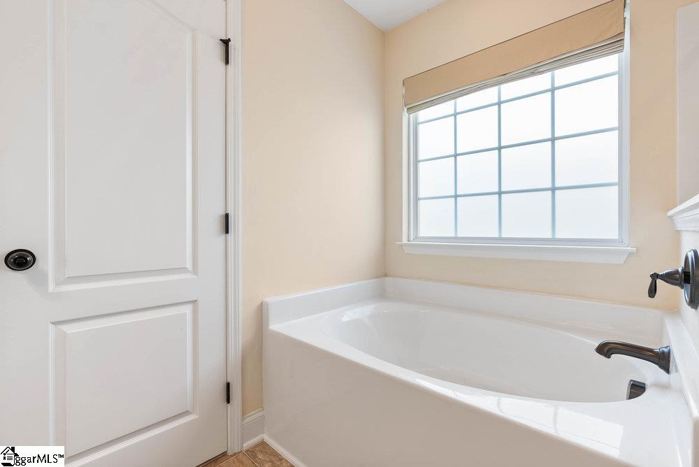 136 Chandler Crest Court Greer, SC 29651 - Photo 18 of 45