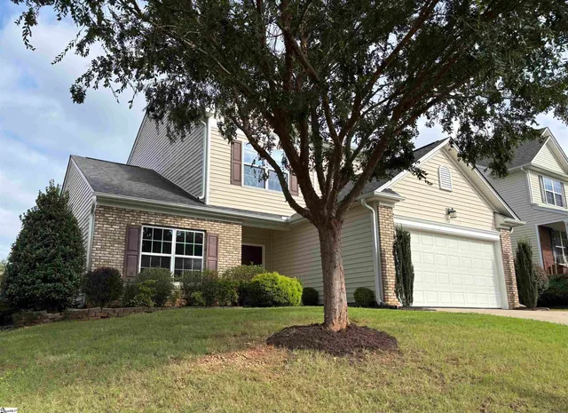 $418,000 | 136 Chandler Crest Court, Greer, SC 29651