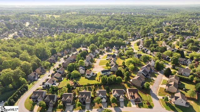 $418,000 | 136 Chandler Crest Court, Greer, SC 29651