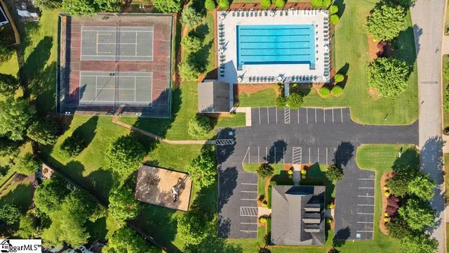 $418,000 | 136 Chandler Crest Court, Greer, SC 29651