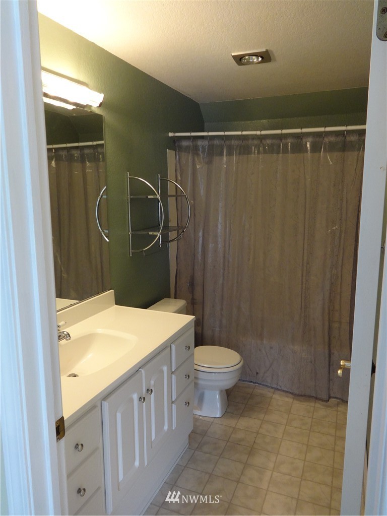 428 166th Place Southeast Bothell, WA 98012 - Photo 19 of 24 Gallery Image 19