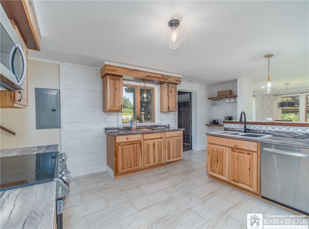 4186 Hewes Road Chautauqua, NY 14781 - Photo 8 of 26