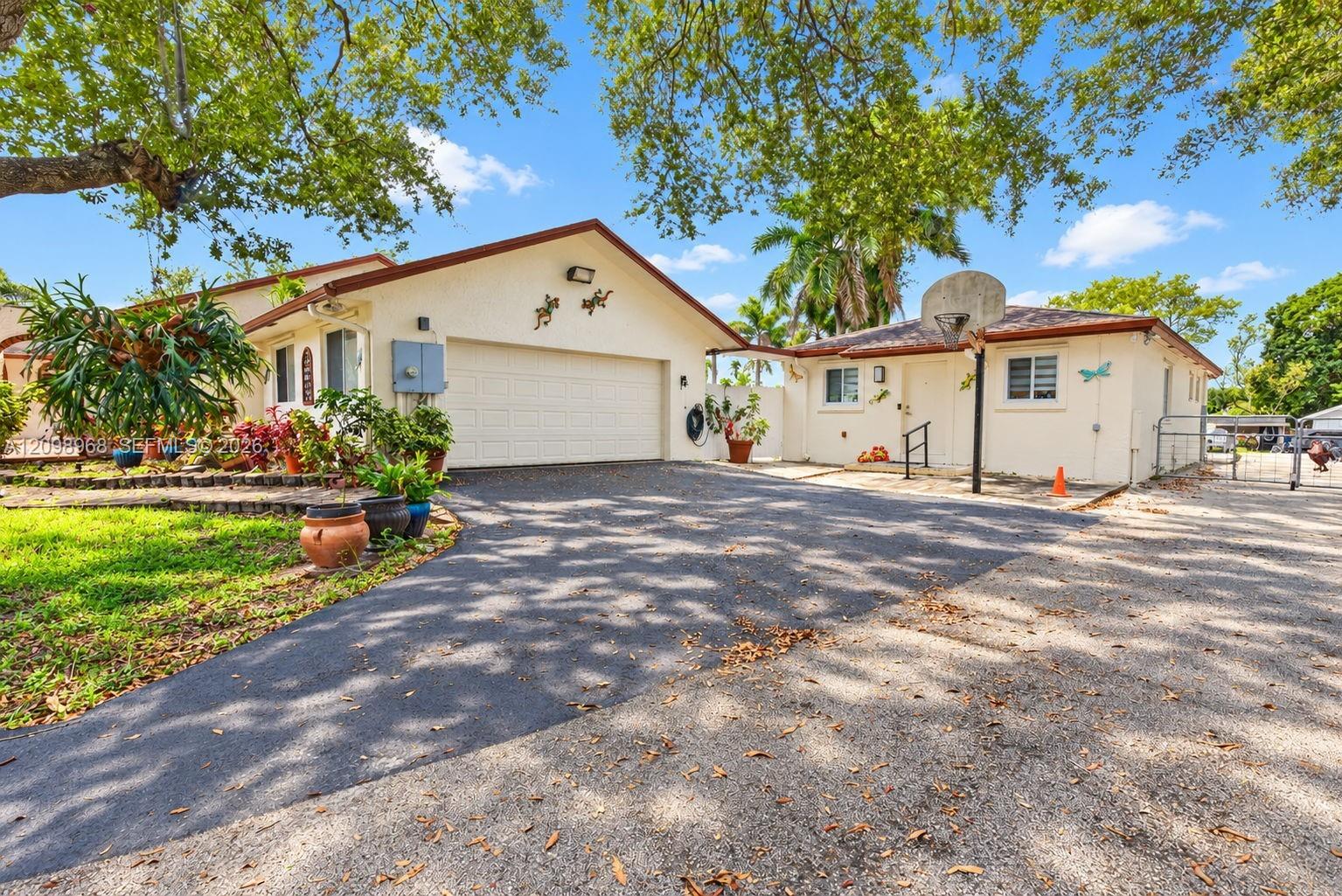 16110 Stirling Road Southwest Ranches, FL 33331 - Photo 2 of 88 Gallery Image 2