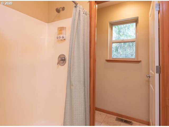 70302 East Barlow Trail Road Rhododendron, OR 97049 - Photo 23 of 32