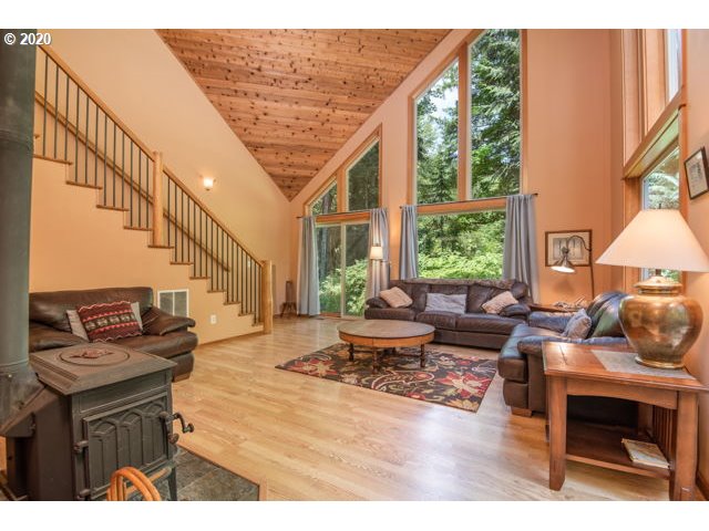 70302 East Barlow Trail Road Rhododendron, OR 97049 - Photo 6 of 32
