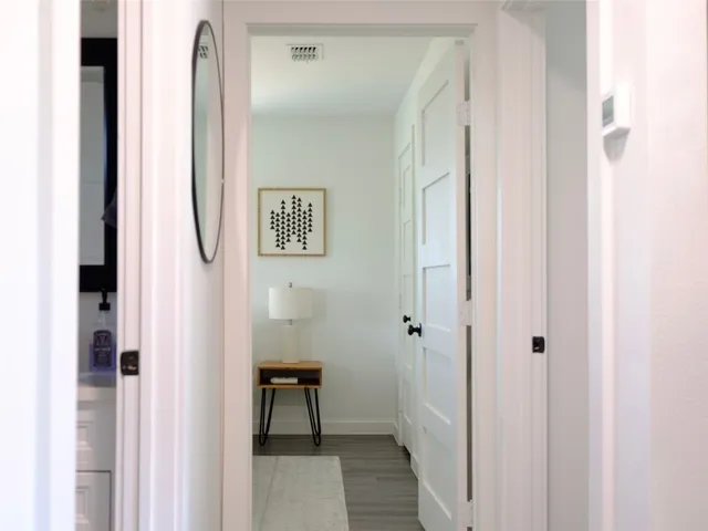 $2,000 | 1401 Marcus Place, Unit B, Austin, TX 78721