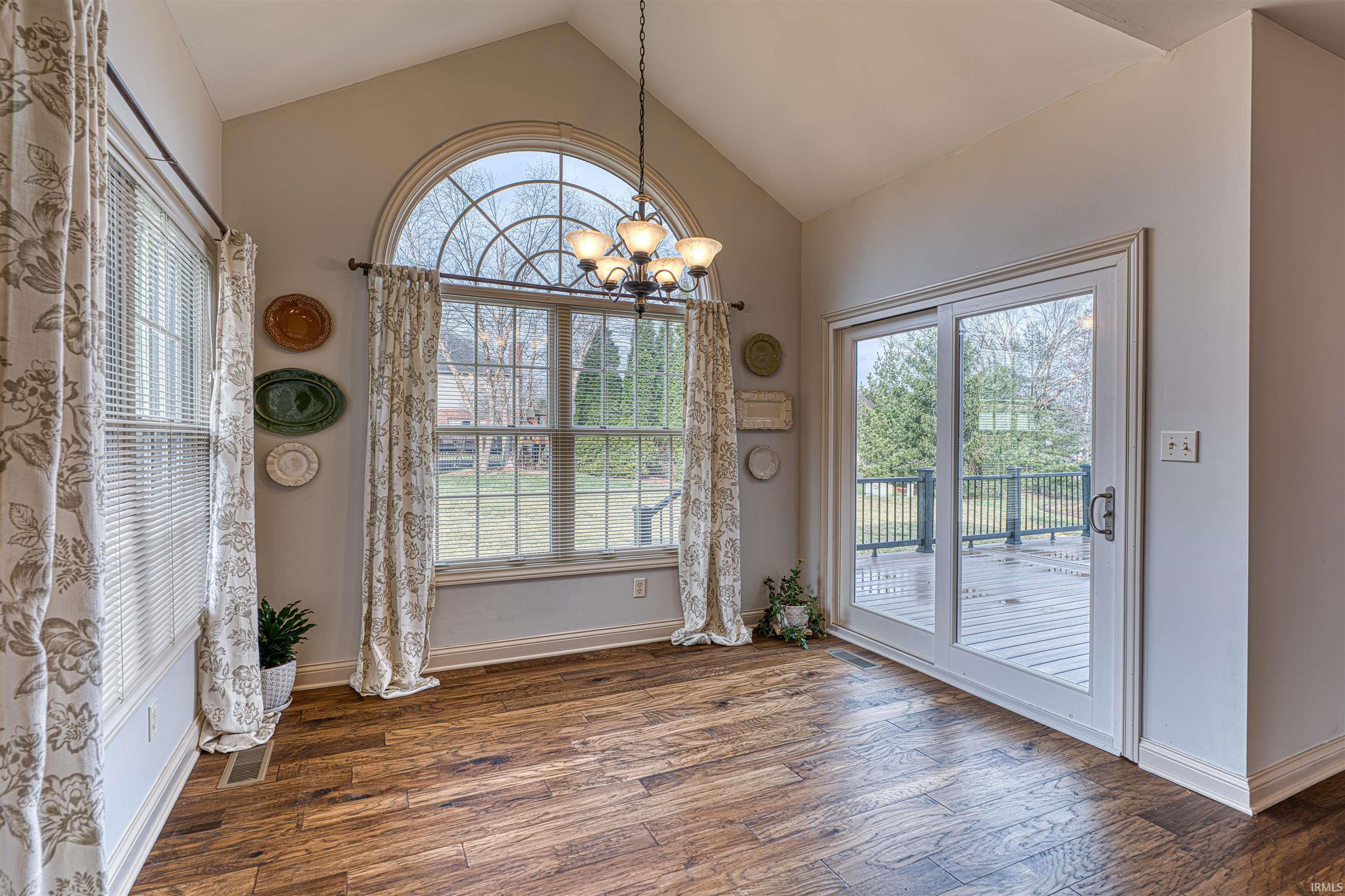 2211 Kenyon Ridge Court Newburgh, IN 47630 - Photo 19 of 36