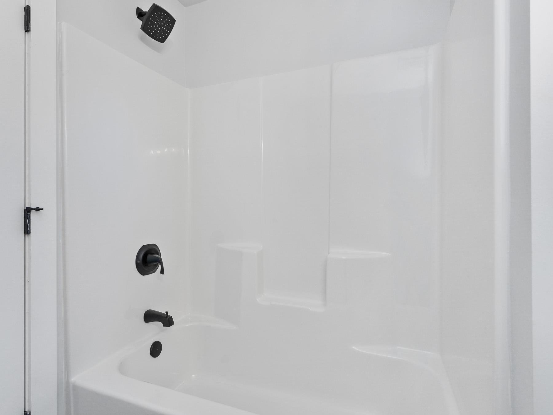 325 Thurston Road Taylors, SC 29687 - Photo 33 of 36 Gallery Image 33
