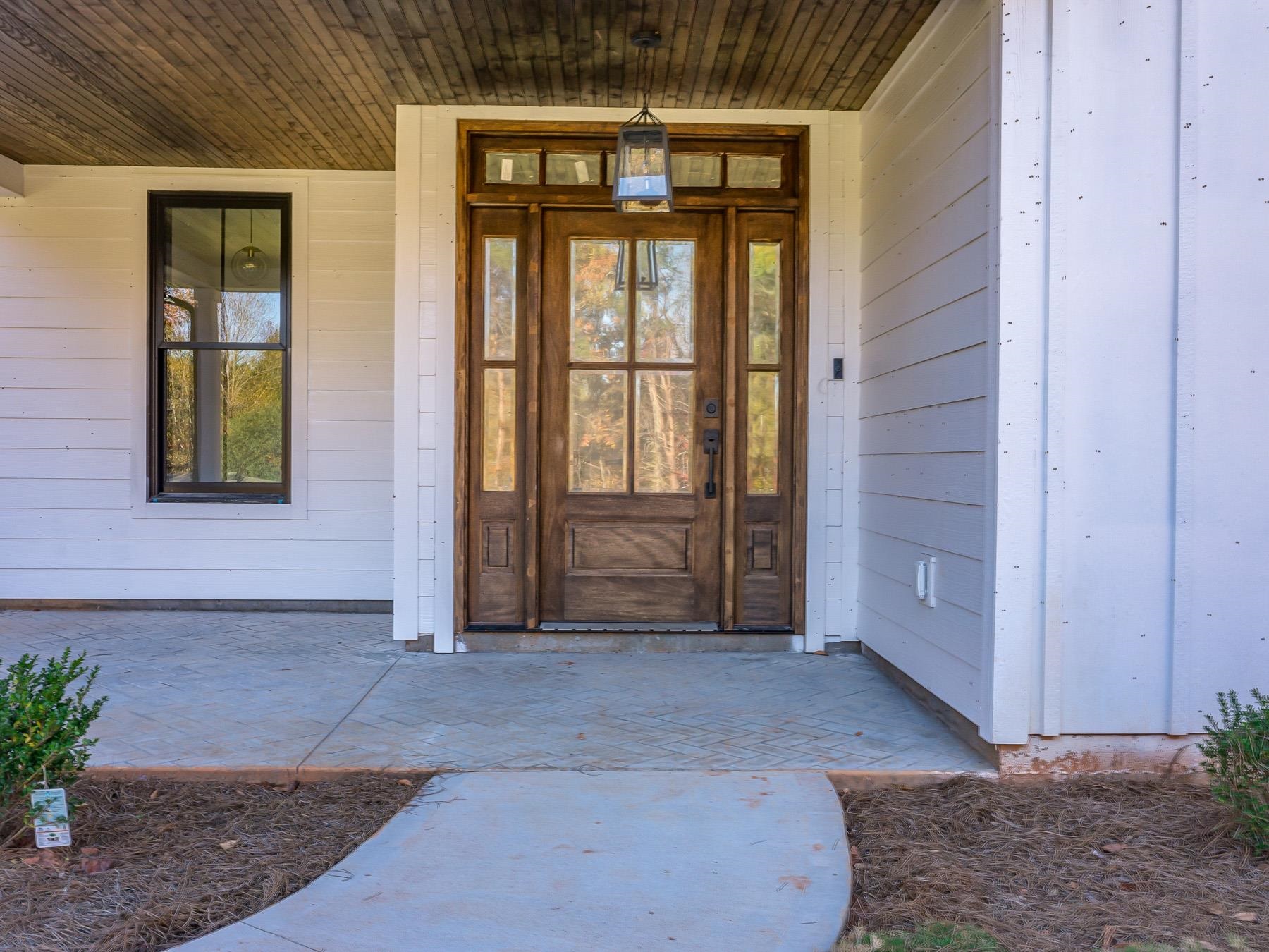 325 Thurston Road Taylors, SC 29687 - Photo 7 of 36 Gallery Image 7
