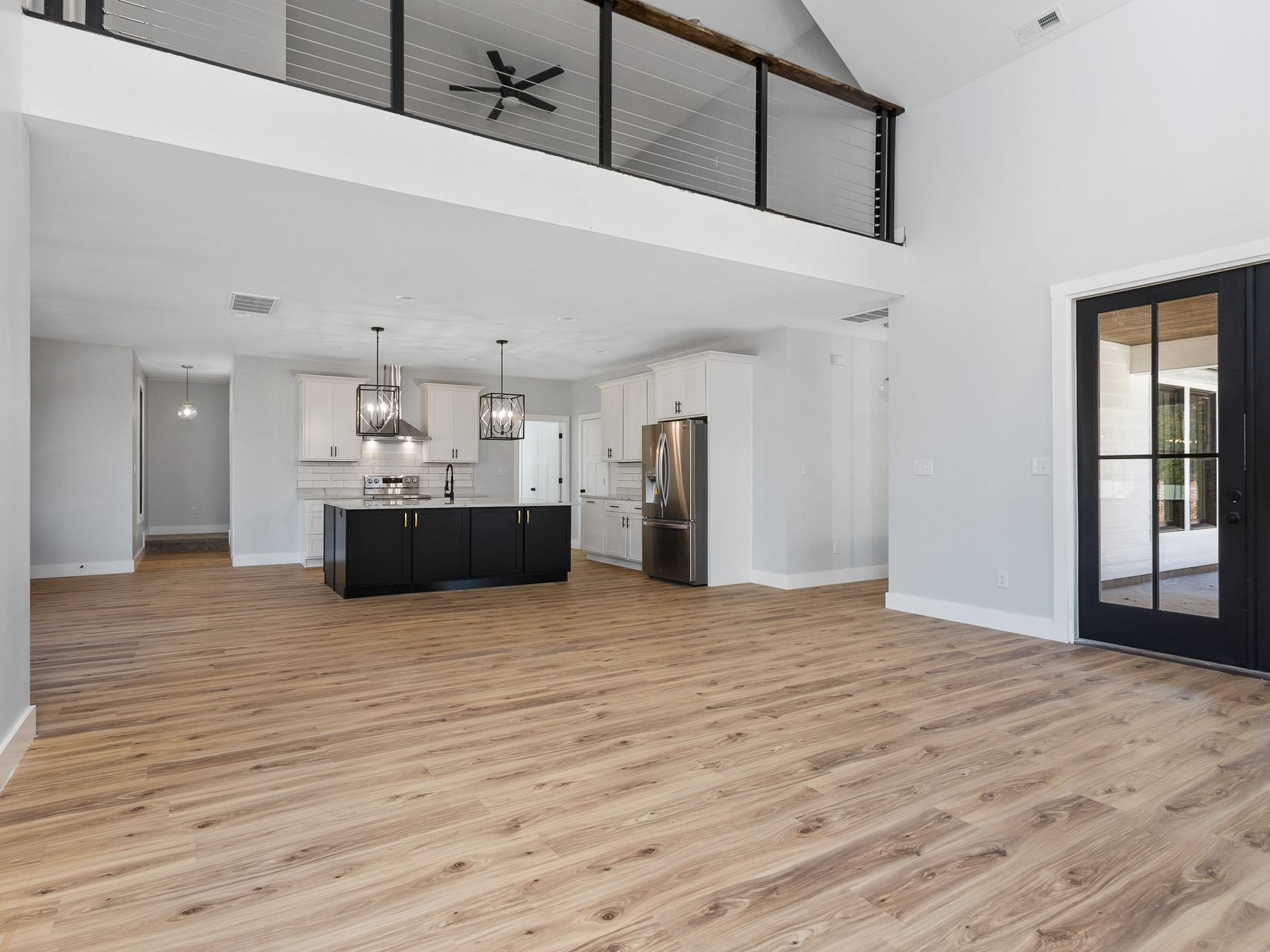 325 Thurston Road Taylors, SC 29687 - Photo 10 of 36 Gallery Image 10