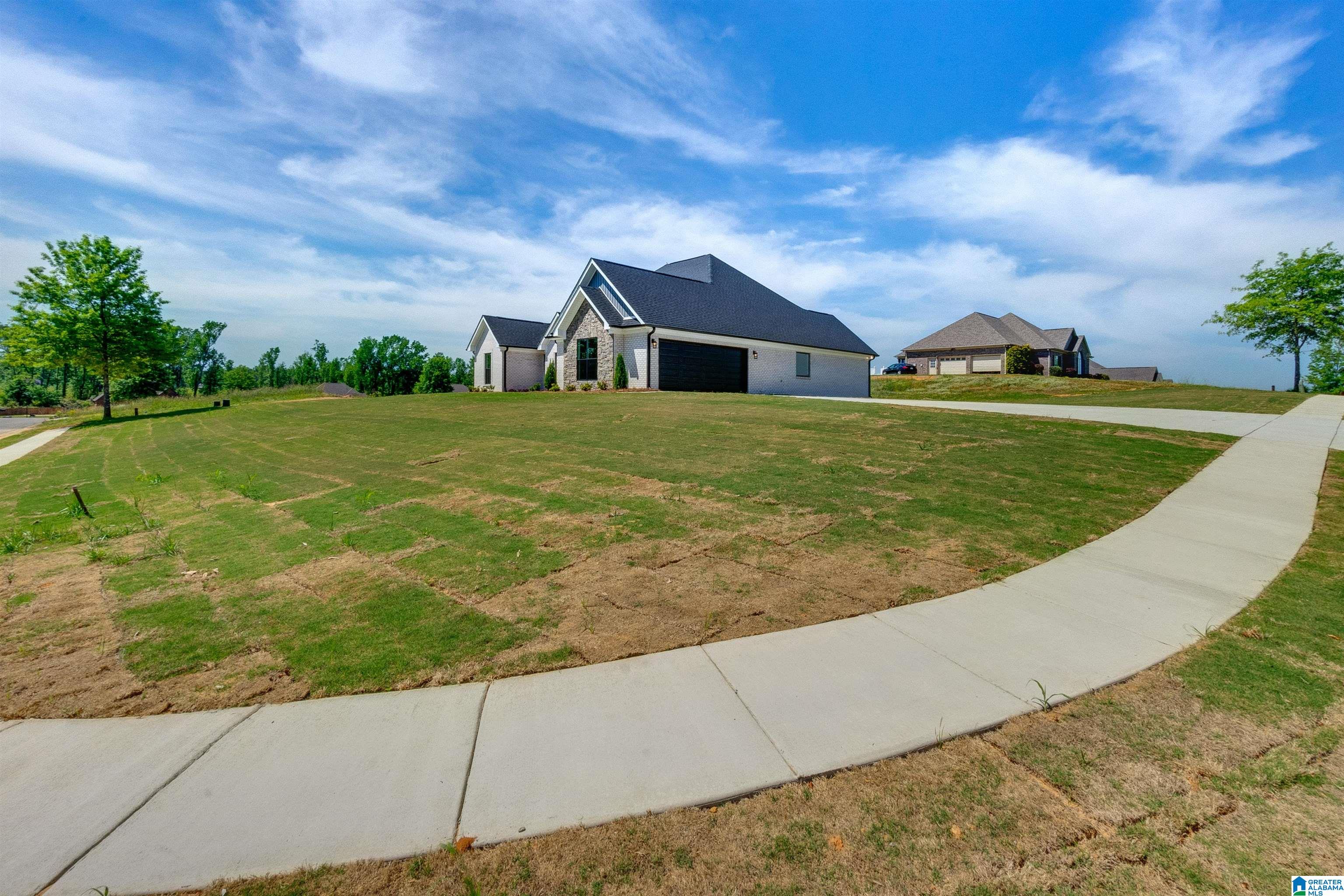 80 Crest Loop Road Clanton, AL 35045 - Photo 3 of 45