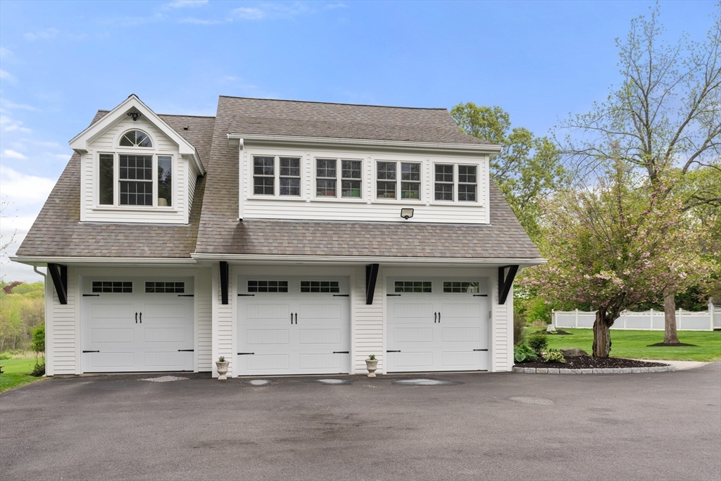 29 Sears Road Southborough, MA 01772 - Photo 37 of 42 Gallery Image 37