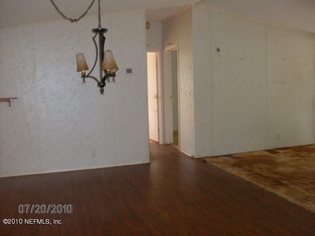 4129 Pinto Road Middleburg, FL 32068 - Photo 5 of 10 a view of a room with an empty space