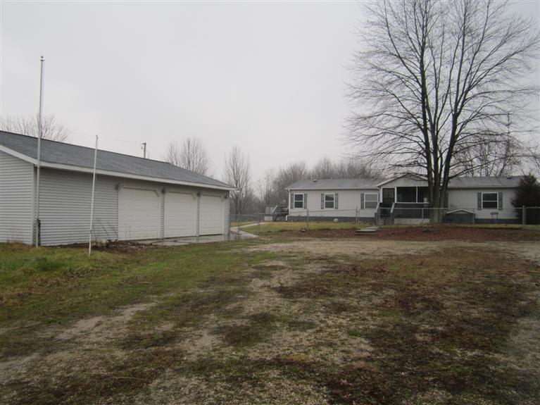 6398 North Watervliet Road Watervliet, MI 49098 - Photo 1 of 10 Primary Photo