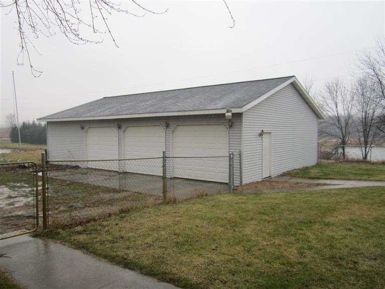 6398 North Watervliet Road Watervliet, MI 49098 - Photo 4 of 10 Additional Photo