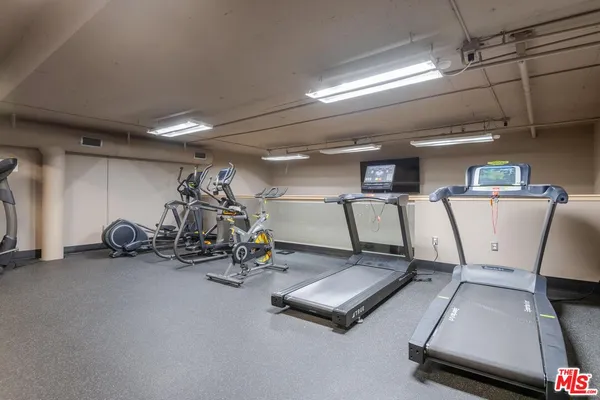 $2,500 | 10982 Roebling Avenue, Unit 538, Los Angeles, CA 90024