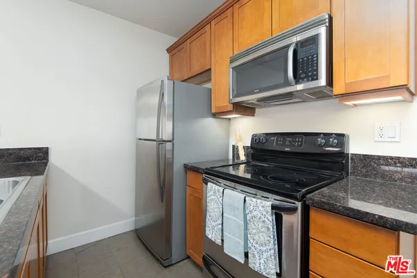 $2,500 | 10982 Roebling Avenue, Unit 538, Los Angeles, CA 90024