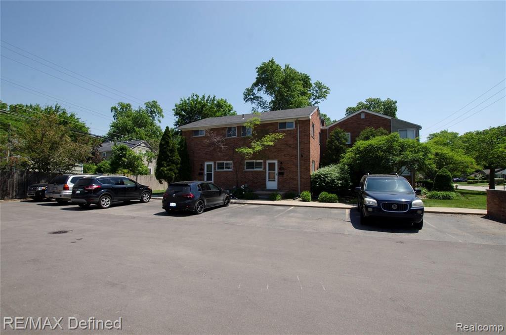 569 East 14 Mile Road Birmingham, MI 48009 - Photo 27 of 28